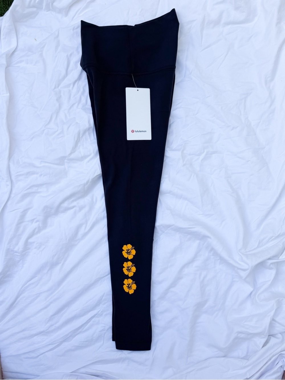 NWT Lululemon Athletica Black Women’s Align 25” Leggings Hawaii Exclusive Size 4